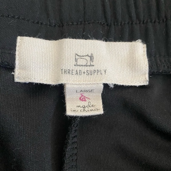 Thread and supo Ku Black Women's Pants Large - Picture 5 of 5